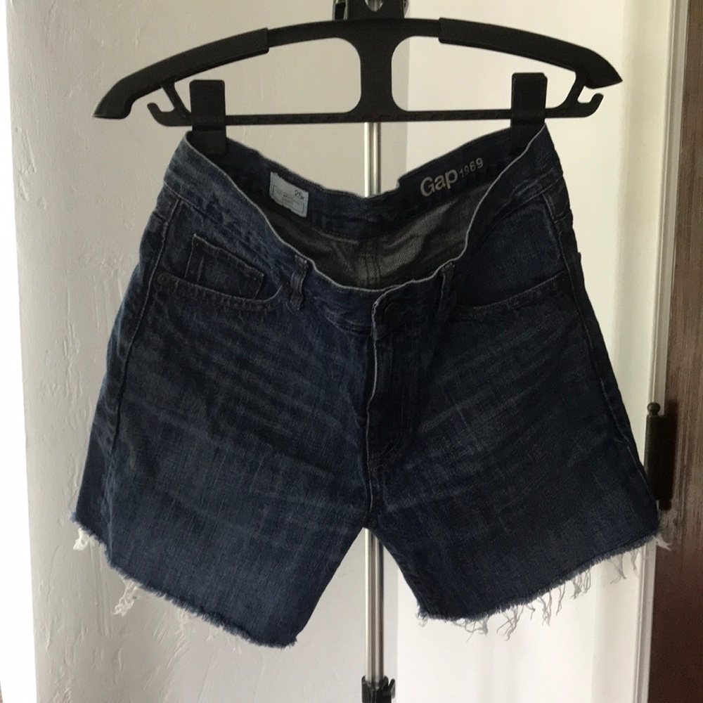 Gap Sexy Boyfriend Shorts